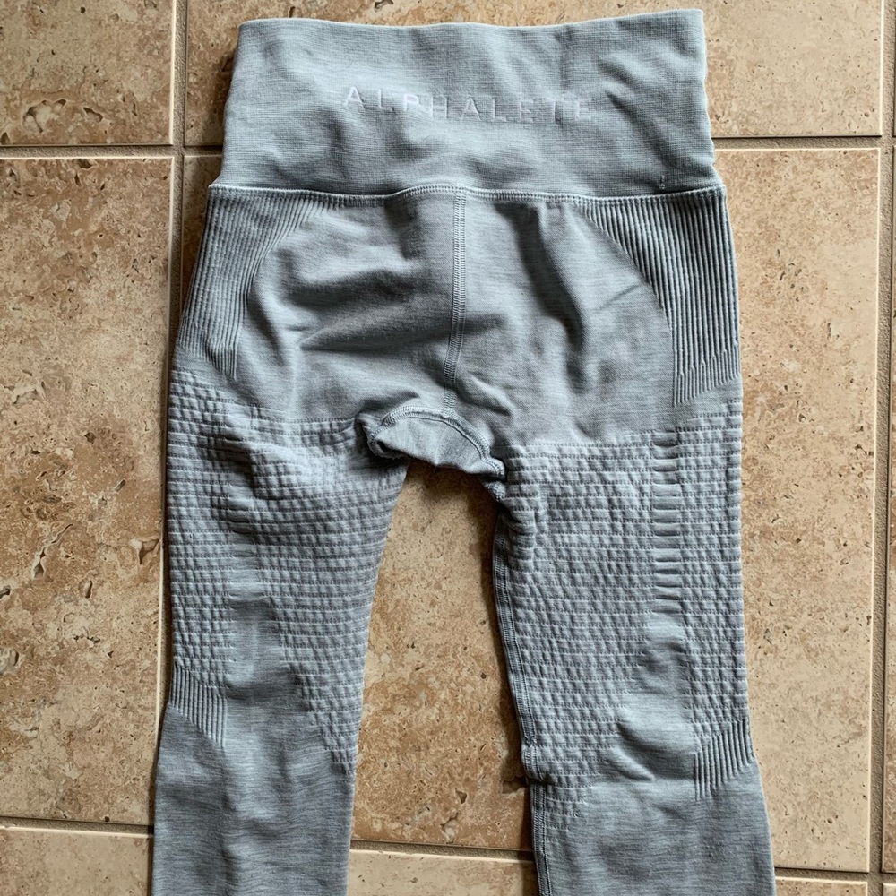 Alphalete Halo Leggings
